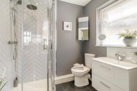 8566438-interior16.jpg