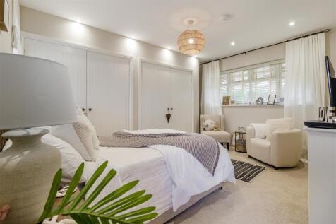 8566438-interior09.jpg