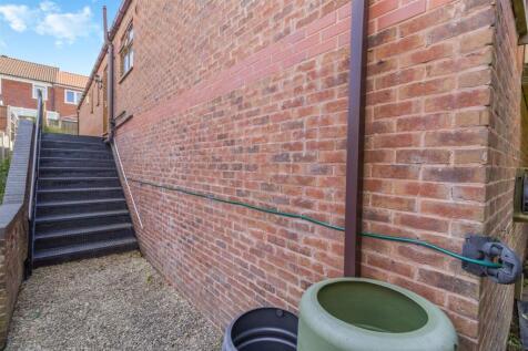 8566438-exterior17.jpg