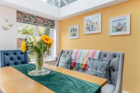 8662257-interior42.jpg