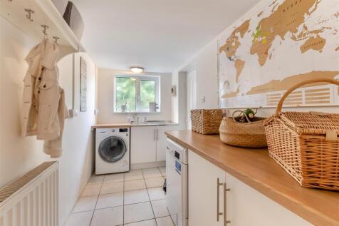 8662257-interior49.jpg