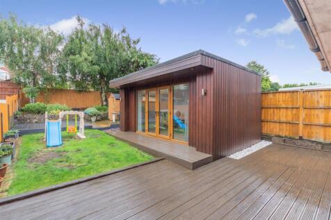 8663596-exterior09.jpg