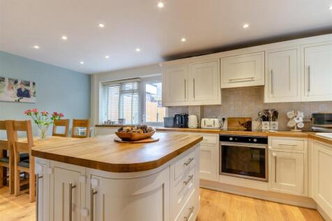 8663596-interior08.jpg