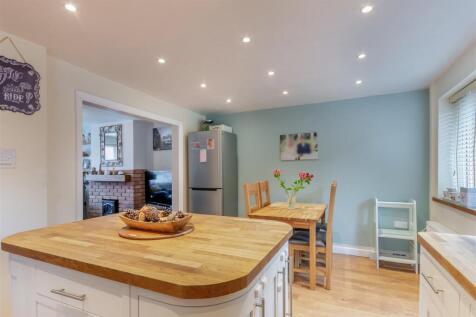 8663596-interior09.jpg