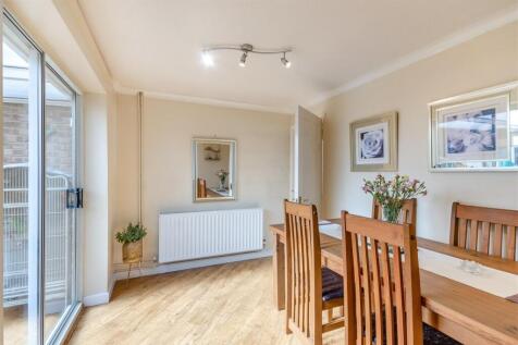 8664420-interior06.jpg