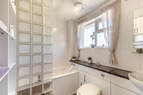 8664420-interior15.jpg