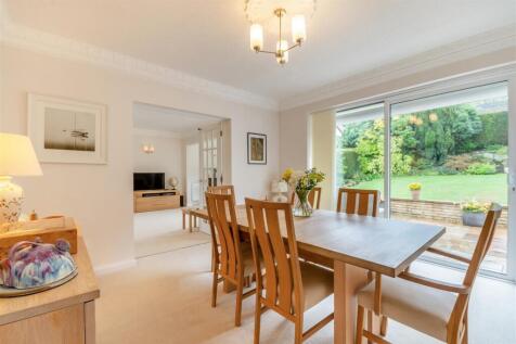 8663254-interior24.jpg