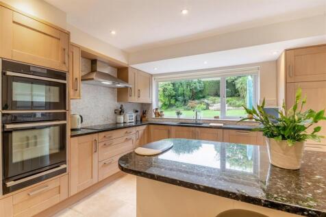8663254-interior38.jpg