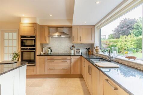 8663254-interior41.jpg