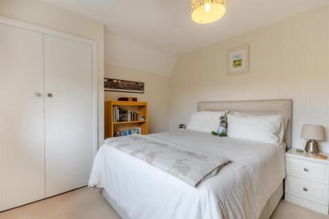 8663254-interior08.jpg