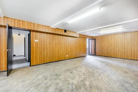 8666455-interior21.jpg