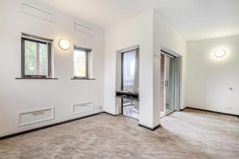 8666455-interior14.jpg
