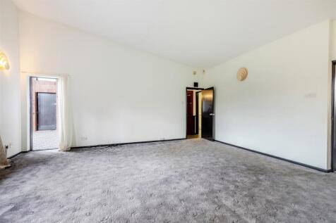 8666455-interior08.jpg