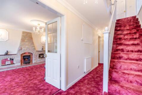 8666692-interior10.jpg