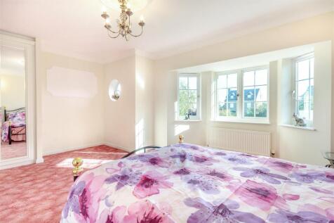 8666692-interior24.jpg