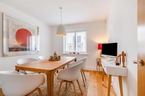 8655287-interior30.jpg