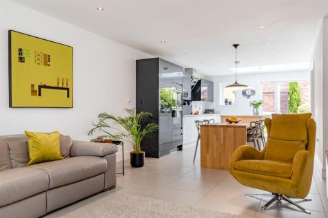 8655287-interior42.jpg