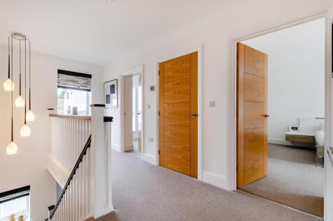 8655287-interior06.jpg