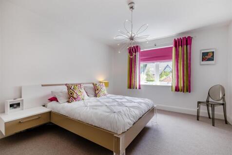8655287-interior07.jpg