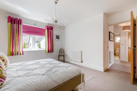 8655287-interior08.jpg