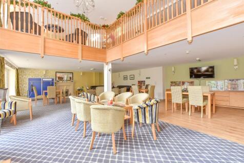 Communal Lounge