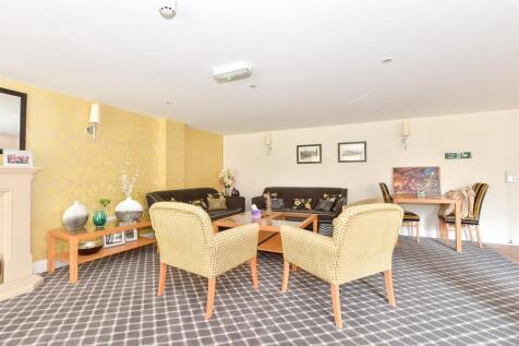 Communal Lounge