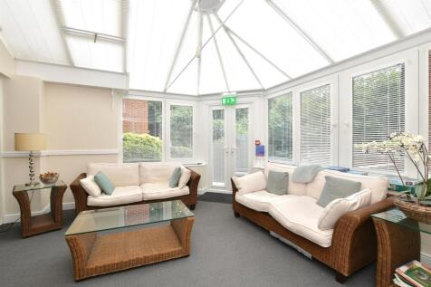 Communal Lounge
