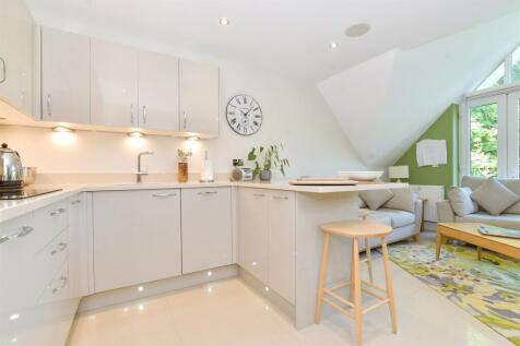 Kitchen / Lounge / Diner