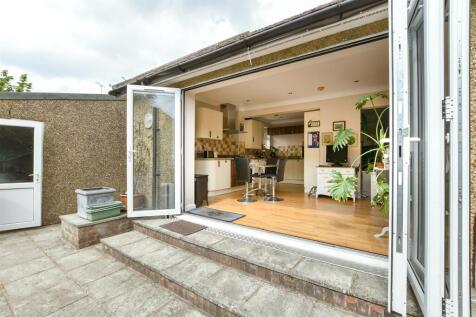 External Lifestyle Photograph