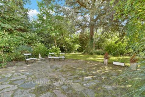 Patio / Decking