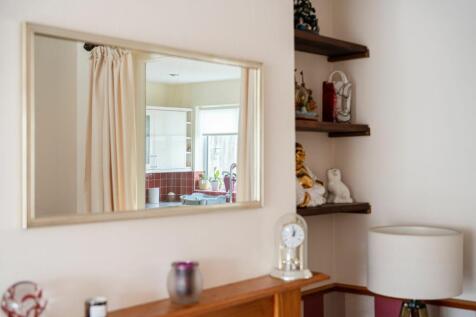 Sitting/Dining Room