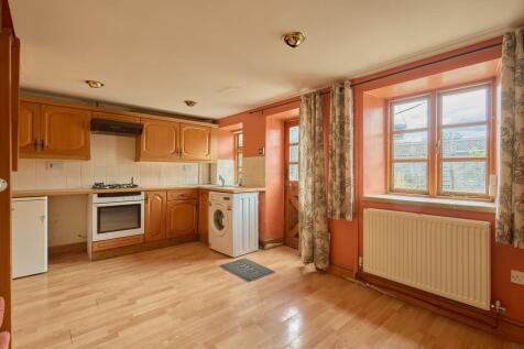 Open kicthen/living room