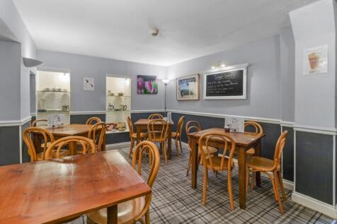 Cafe Back
