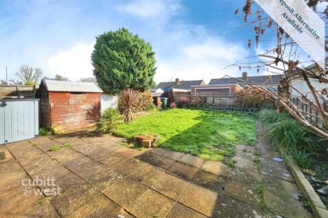 39 Ashurst Way - 8