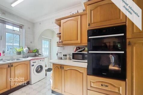 41 Pevensey Road - 1