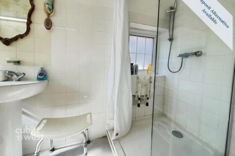41 Pevensey Road - 8