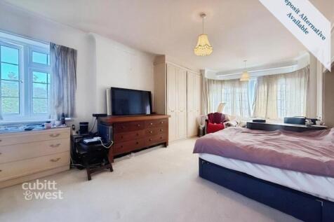 41 Pevensey Road - 6