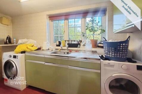 41 Pevensey Road ...