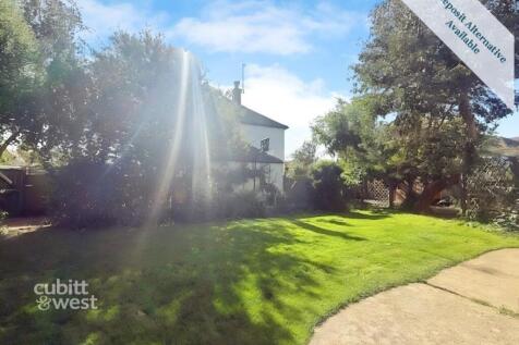 41 Pevensey Road - 3