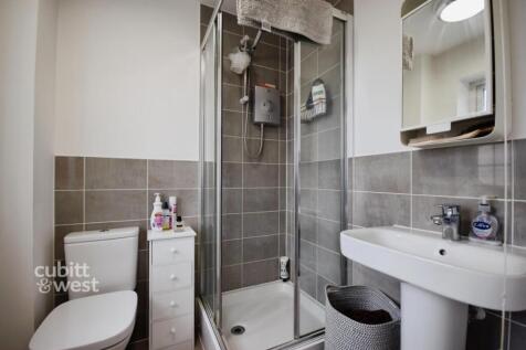 10 Kilham Way - 8