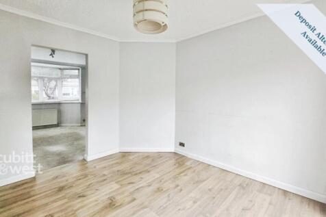 27 Bruce Avenue - 3