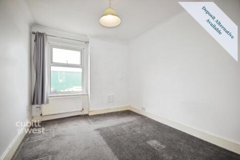 Flat 3 57 Bayford...
