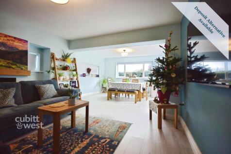 1 Parklands Avenu...