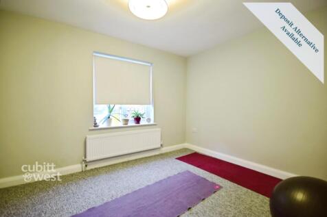 1 Parklands Avenu...