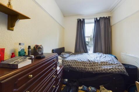 CAM03974G0-PR0061...