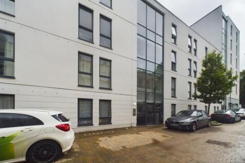 Property Image 8