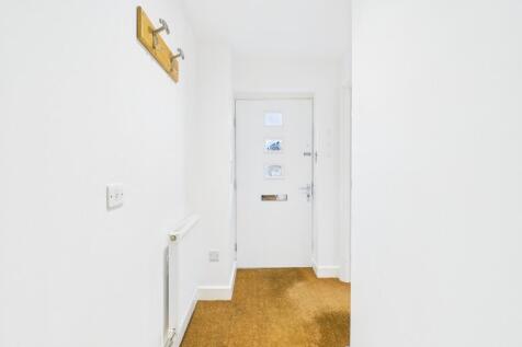 CAM02089G0-PR0577...