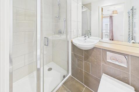 CAM02089G0-PR0577...