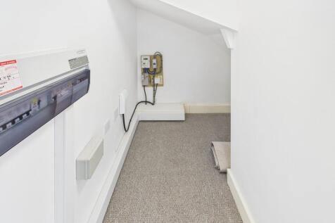 CAM02089G0-PR0577...