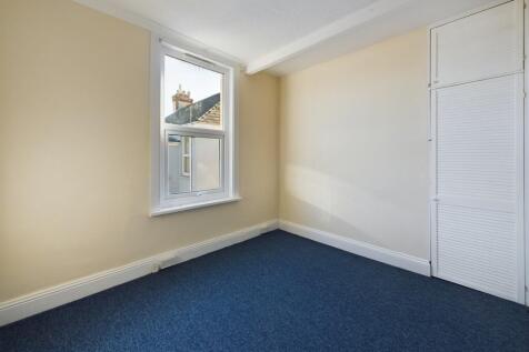 CAM03974G0-PR0054...